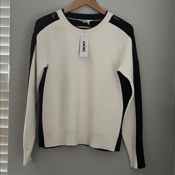 Dkny Sweaters - DKNY Monochrome Raglan Sweater